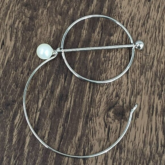 Bangle Bracelet Silver Pearl Round Small Hook Close Classic Gift Casual Bridal - Picture 4 of 6